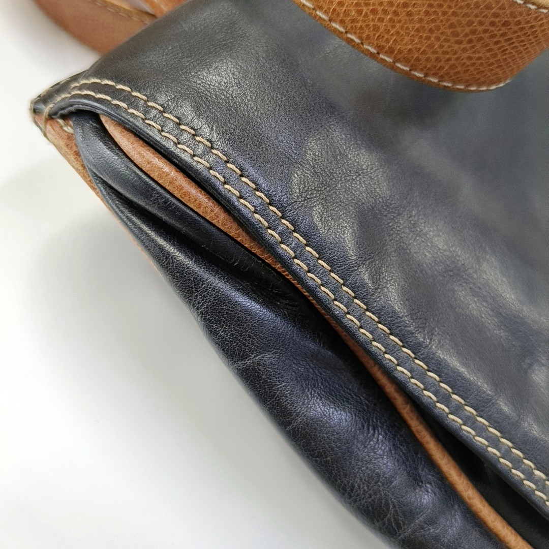 LOEWE Black Leather Embossed Single Shoulder Bag Ruthenium color hardware-(SKU)-959373391