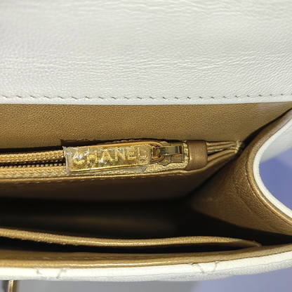 CHANEL CLASSIC VERTICAL PEARL White Lamb Leather Quilted Crossbody Bag Single Shoulder Bag Detachable Strap-(SKU)-960511595