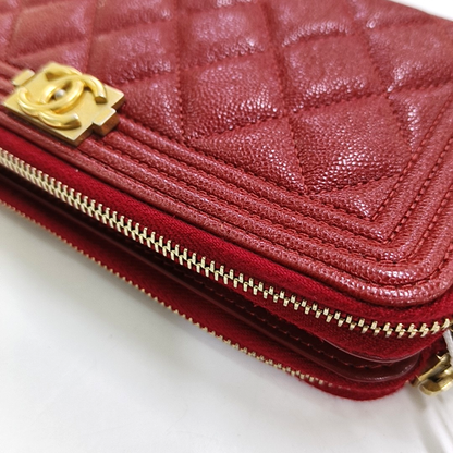 CHANEL BOY CHANEL Red Grained Calfskin Quilted Chevron Single Shoulder Bag Crossbody Bag Gold Hardware 28 Clasp Removable Shoulder Strap-(SKU)-954854363