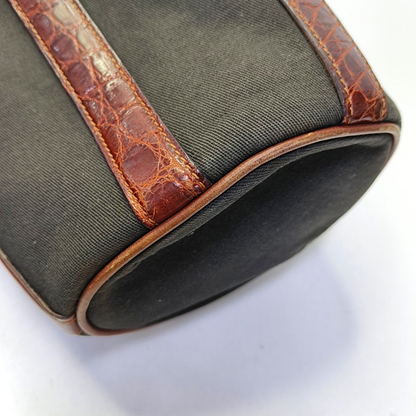 CELINE TRIOMPHE Gray green fabric crossbody bag single shoulder bag Golden hardware-(SKU)-946532608