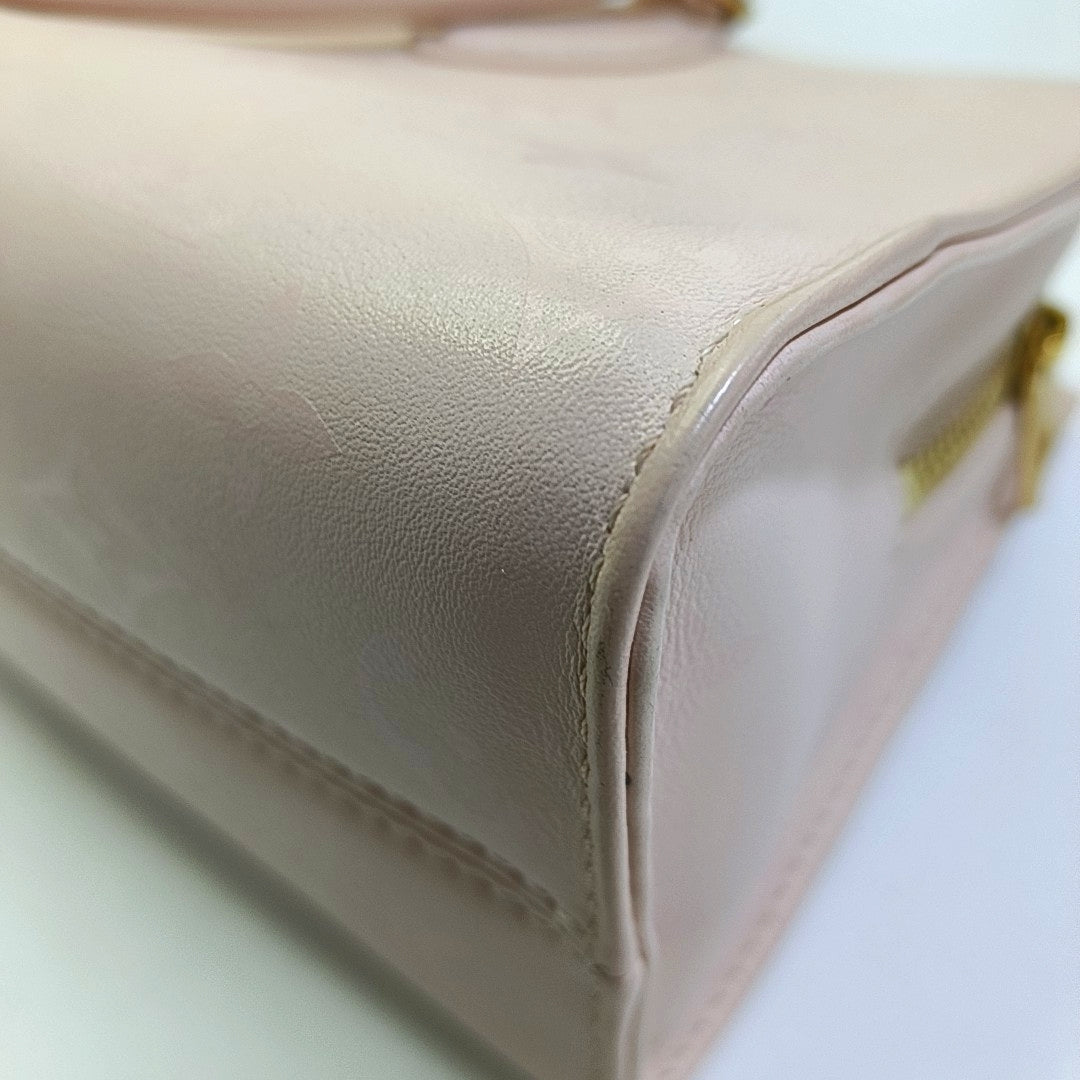 LOUIS VUITTON ONTHEGO small size pink leather Monogram shoulder bag with gold hardware and 2 detachable straps-(SKU)-968753925