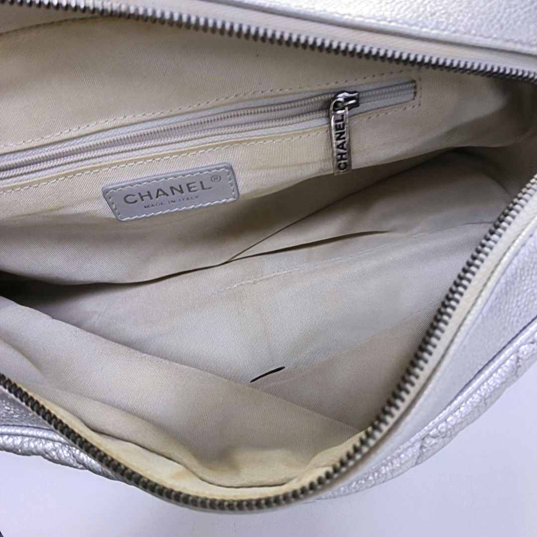 CHANEL CLASSIC FLAP Silver Calfskin Quilted Shoulder Bag with Palladium Hardware, 22 compartments-(SKU)-946659877