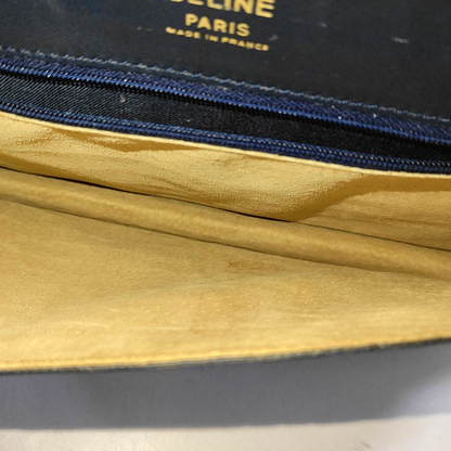 CELINE Black cowhide Arc de Triomphe crocodile-pattern clutch Golden hardware-(SKU)-941957231