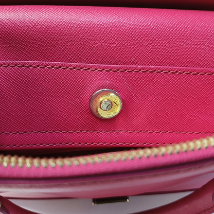MCM NUOVO Hot Pink Leather Shoulder and Handbag Golden hardware Removable shoulder strap-(SKU)-943468994