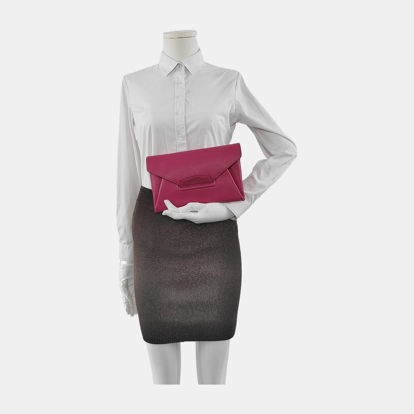 GIVENCHY Fuchsia Leather Clutch Golden hardware-(SKU)-942770885