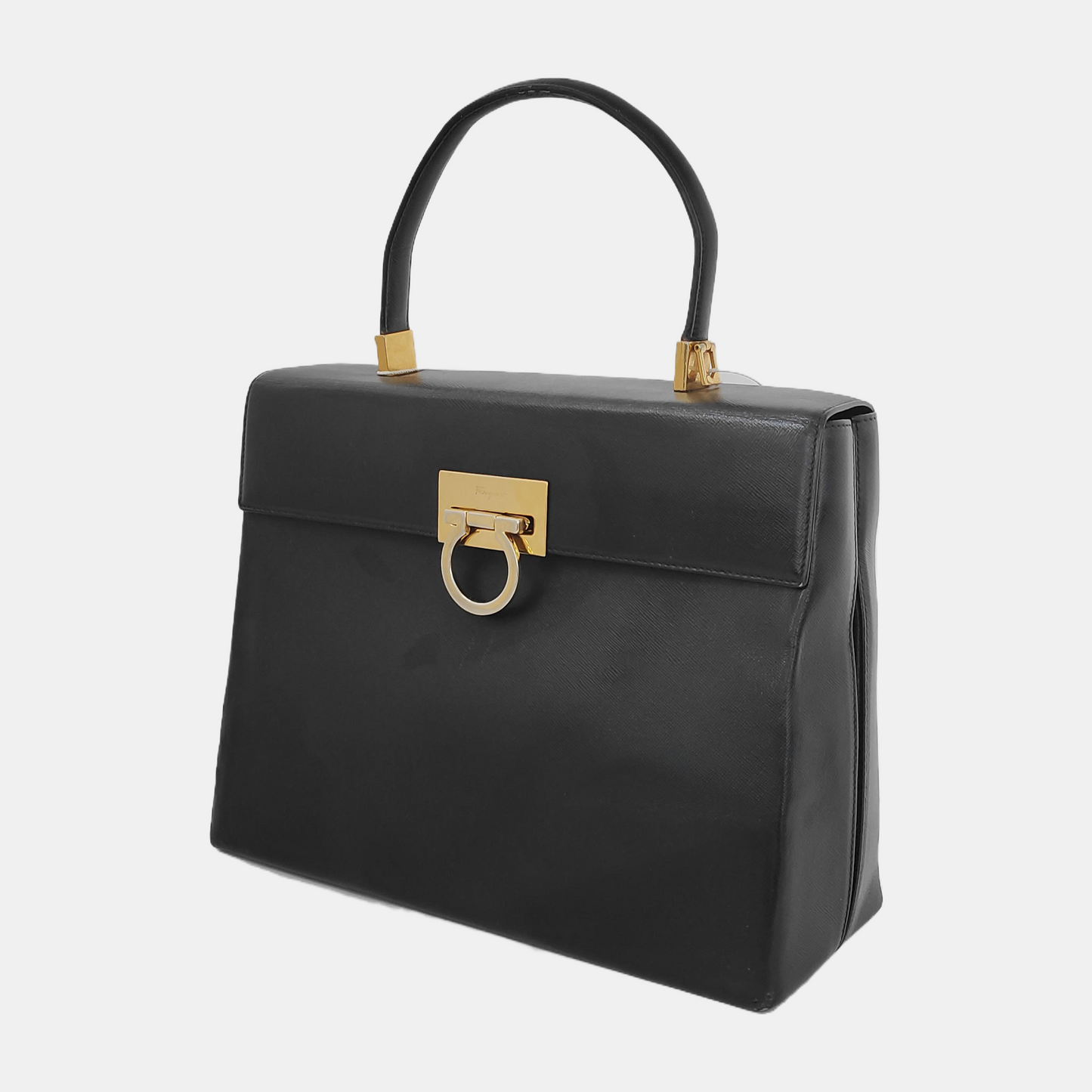 FERRAGAMO Kelly Black leather handbag Golden hardware-(SKU)-943448545