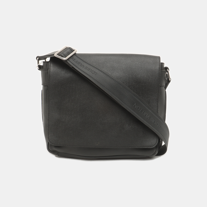 LOUIS VUITTON Black Cowhide Single Shoulder Bag Crossbody Bag Silver Hardware-(SKU)-939481514