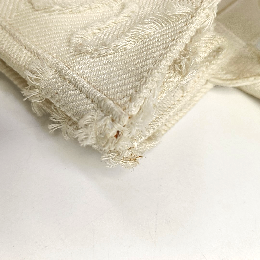 DIOR Book Tote Medium White Canvas Embroidered Tote Bag-(SKU)-945787437