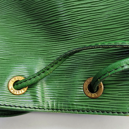 LOUIS VUITTON NÉONOÉ  Small size 绿色EPI牛皮水波纹Bucket bag斜挎包Shoulder Bag Handbag Golden hardware Vintage model Removable shoulder strap-(SKU)-950349163