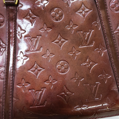 LOUIS VUITTON AVALON Large size Burgundy Cowhide Monogrammed Single Shoulder Handbag Golden hardware-(SKU)-959058855