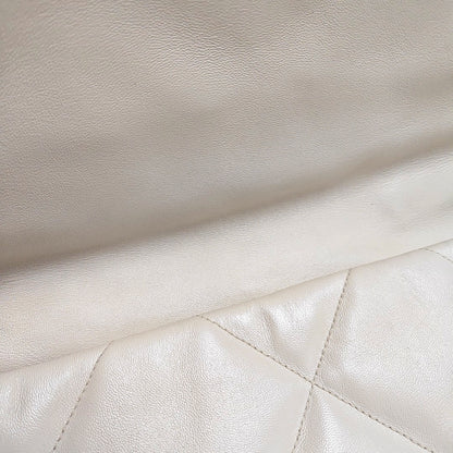 CHANEL CHANEL 19 Maxi Super Large White Lamb Skin Quilted Shoulder Bag Tote Bag Crossbody Golden Silver Ruthenium Hardware 30cm-(SKU)-971521605