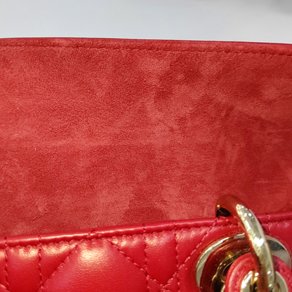 DIOR Lady D-Joy Small Red Lamb Skin Quilted Cannage Five-Panel Shoulder Bag with Detachable Strap, Gold Hardware-(SKU)-958281781