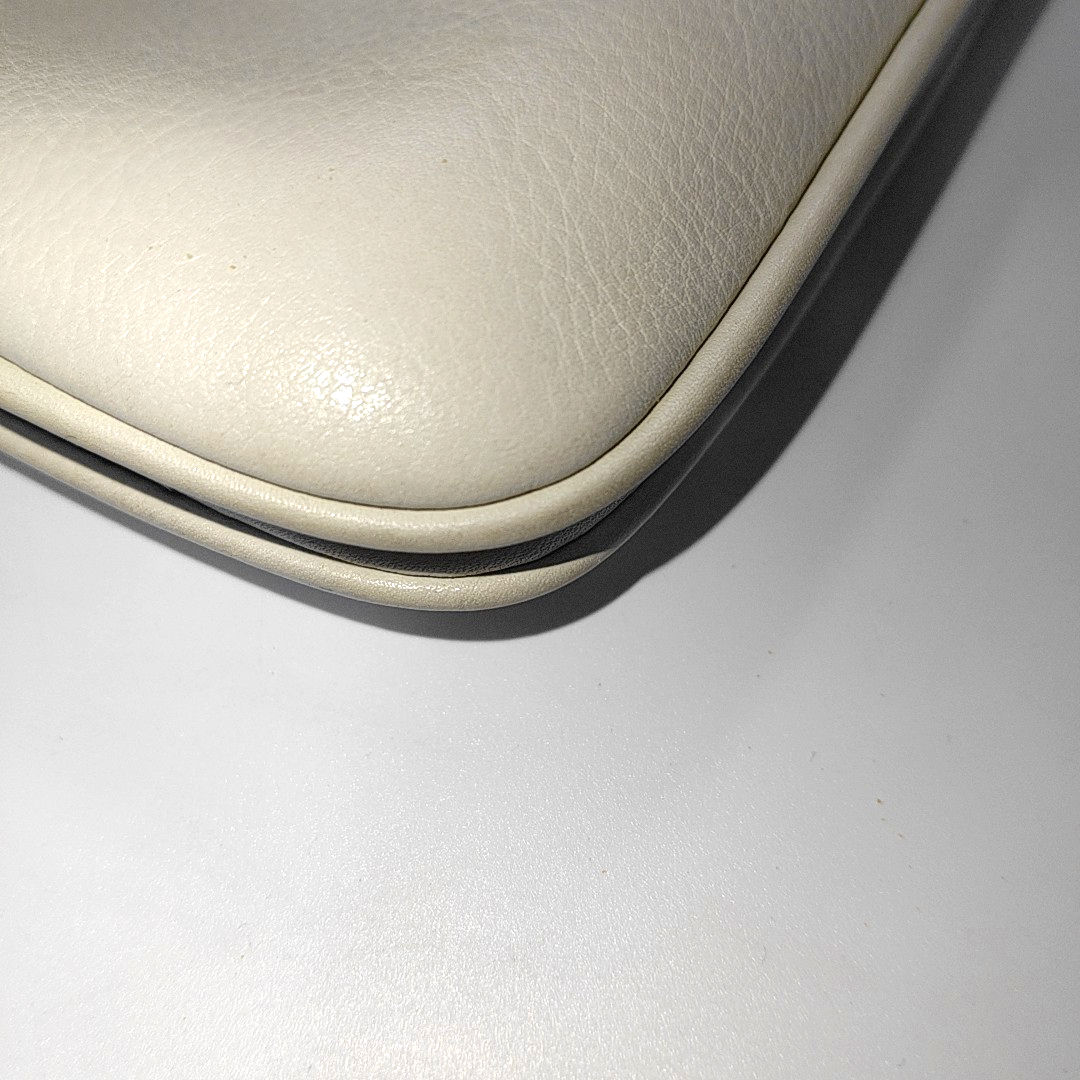 CELINE White Leather Single Shoulder Bag Golden hardware Removable shoulder strap-(SKU)-932491482