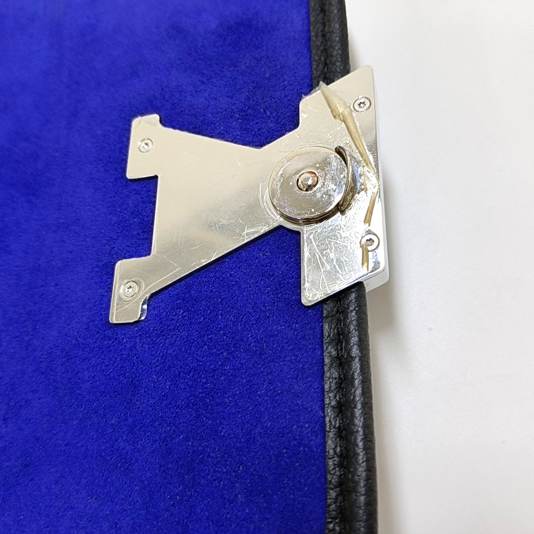 LOUIS VUITTON BUCI Black EPI Calfskin Water Ripple Pattern Single Shoulder Bag Crossbody Handbag Silver Hardware Removable Shoulder Strap Complete Accessories-(SKU)-964733197