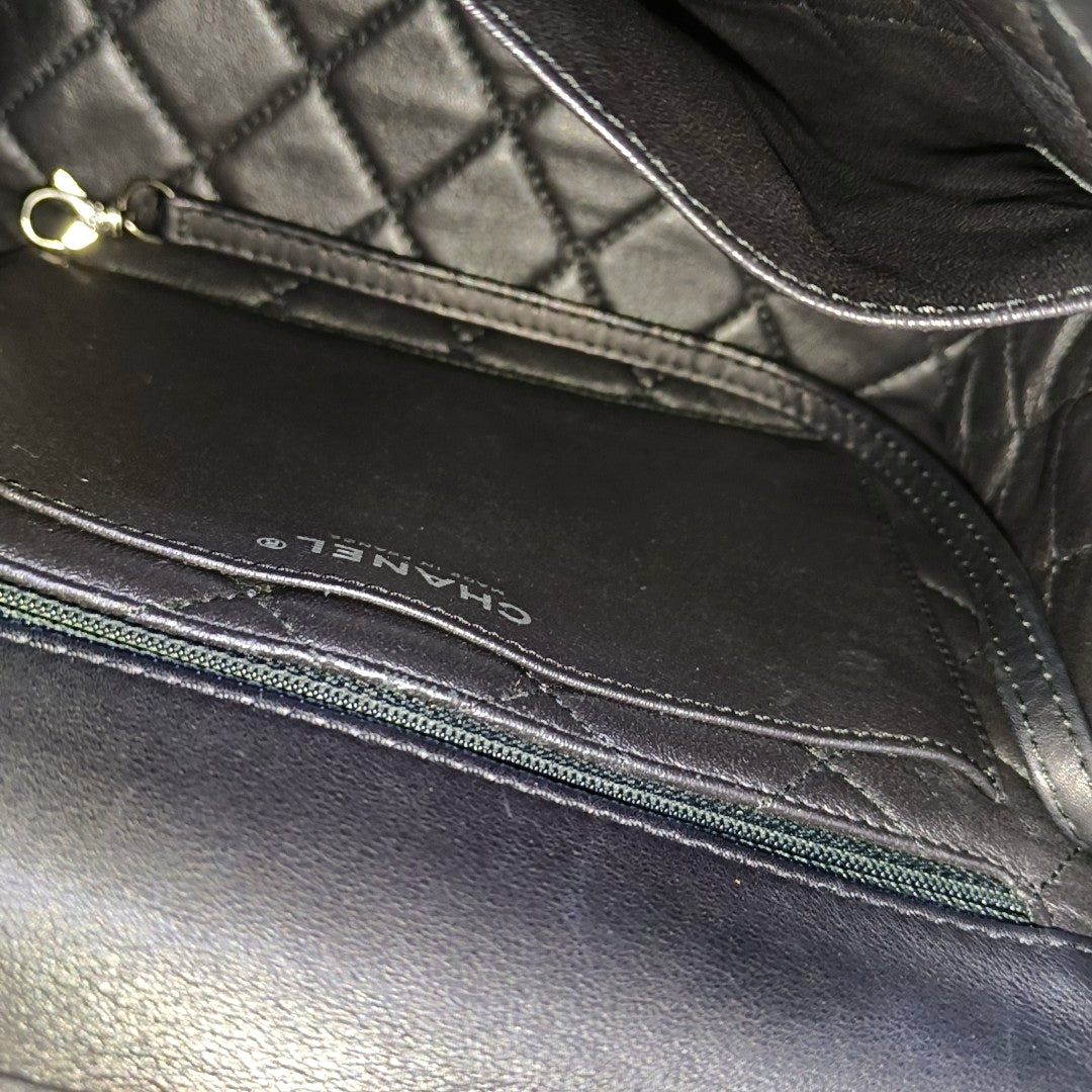 CHANEL LUXURY TOP Small Black Calfskin Quilted Shoulder Bag Tote Crossbody Bag Ruthenium Hardware 22K Clasp-(SKU)-965599174