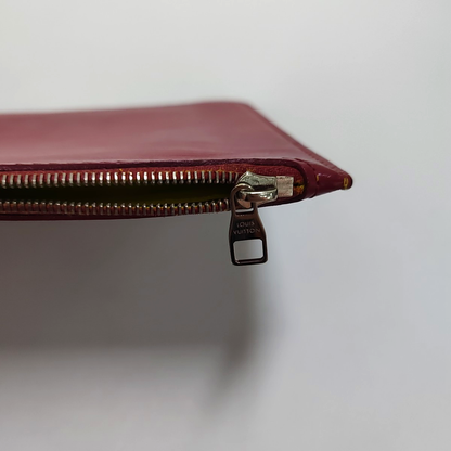 LOUIS VUITTON ACCESSOIRES 紫红色EPI牛皮水波纹麻将包手拿包Handheld包 Silver Hardware-(SKU)-945508181