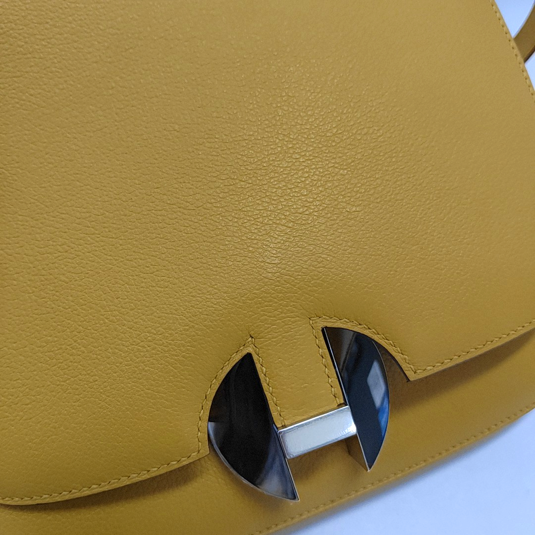 HERMÈS 2002 20 Amber Yellow Evercolor Calfskin Crossbody Shoulder Bag with Silver Hardware, C-(SKU)-957461966