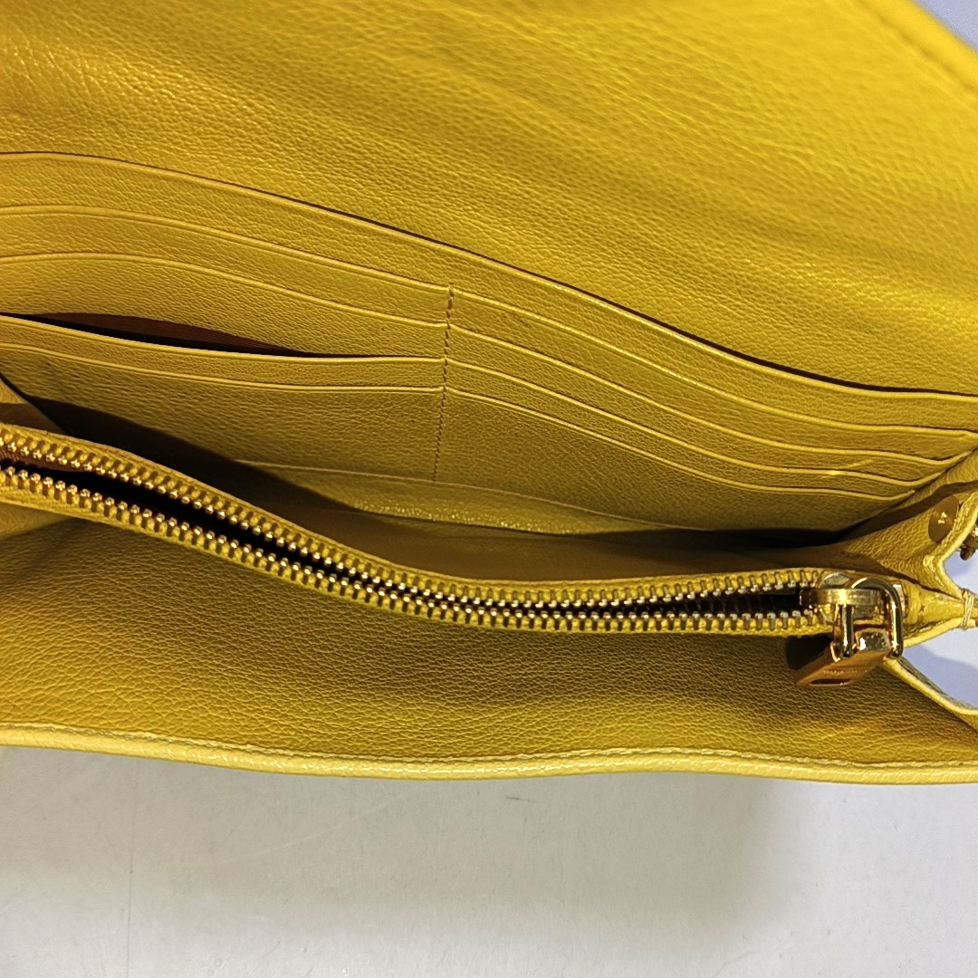 Miu Miu Love Yellow Cowhide Wallet Golden hardware-(SKU)-941953467