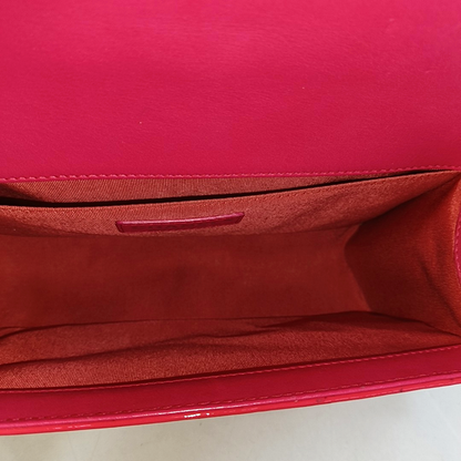 CHANEL BOY CHANEL Medium Pink Patent Leather Quilted Shoulder Bag with Chain Strap, Palladium Hardware, 17 Flap, Removable Shoulder Strap-(SKU)-958774590
