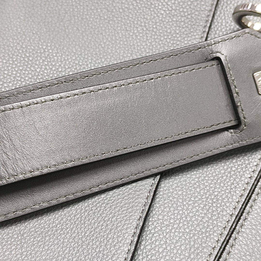 LOEWE Puzzle Blue Gray Leather Quilted Backpack Single Shoulder Bag with Silver Hardware Removable Strap-(SKU)-970868873