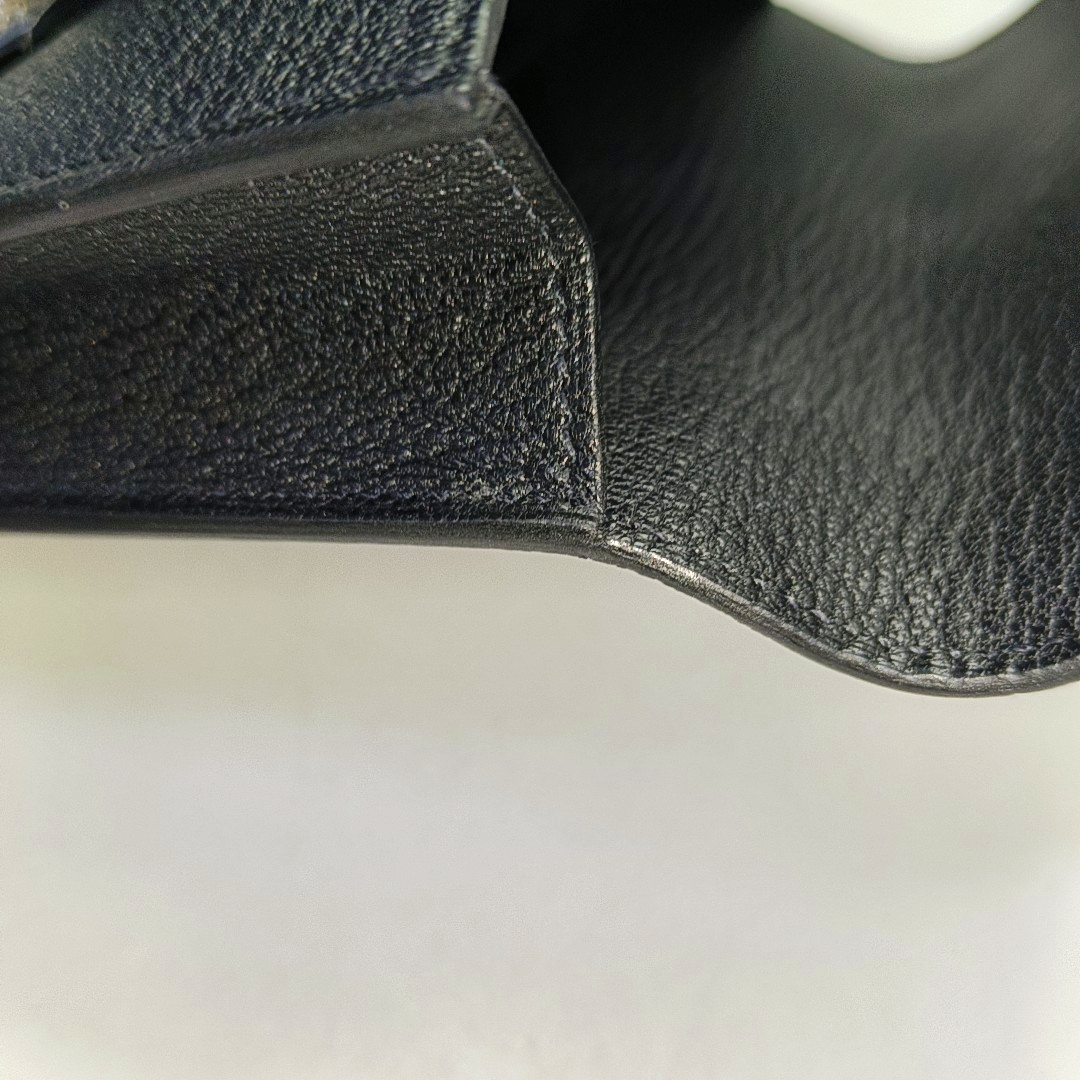 HERMÈS Roulis Slim Black Chèvre Mysore Goat Leather Wallet with Gold Hardware, Z, Pouch-(SKU)-945295058