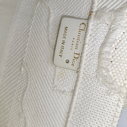 DIOR Book Tote Medium White Canvas Embroidered Tote Bag-(SKU)-945787437