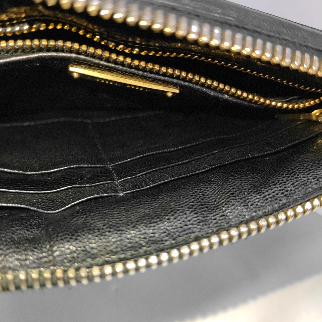 Miu Miu Black Sheepskin Quilted Studs Crossbody Shoulder Bag Clutch Golden hardware Removable shoulder strap-(SKU)-949793506