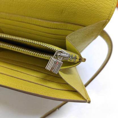 HERMÈS Kelly 19 Pale Green Chèvre Mysore Goat Leather Wallet Silver Hardware X Stamp External Stitch-(SKU)-969144221