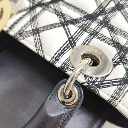 DIOR Lady Dior White Lamb Leather Printed Shoulder Bag Crossbody Bag Silver Hardware Removable Strap-(SKU)-969826731