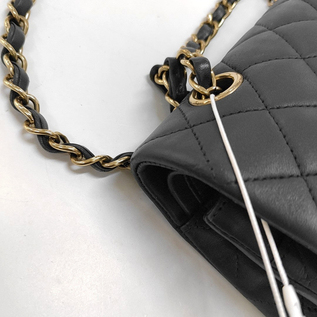 CHANEL CLASSIC FLAP Medium-sized Grey Lamb Skin Quilted Monogram Crossbody Bag Shoulder Bag 19 Clasp Golden Hardware-(SKU)-967065506