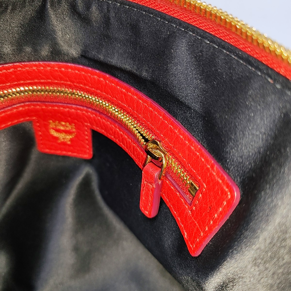 MCM Red Leather Rivet Embellished Crossbody Shoulder Bag Golden Silver Hardware Removable shoulder strap-(SKU)-942099905