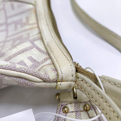 FENDI 米色织物双F老花Handheld包 Golden hardware-(SKU)-949067785