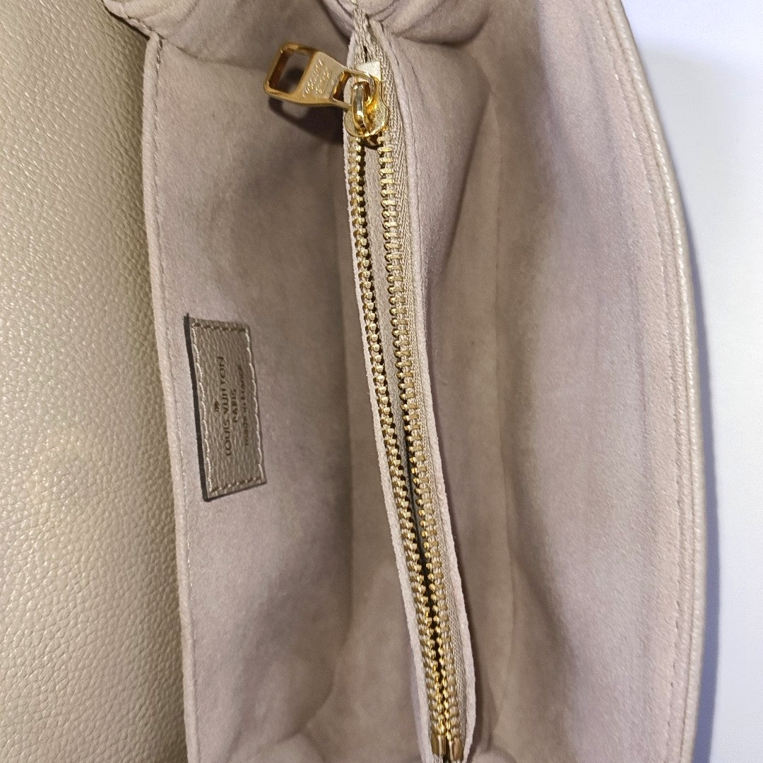 LOUIS VUITTON MÉTIS EAST WEST Elephant Grey Leather Monogram Embossed Messenger Bag Shoulder Bag Tote Bag Golden Hardware 2 Removable Shoulder Straps-(SKU)-965421523