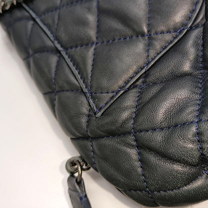 CHANEL CLASSIC FLAP Medium Deep Blue Lamb Skin Cannage Quilted Single Shoulder Bag Crossbody Bag Silver Hardware 18 Clasp-(SKU)-970159990