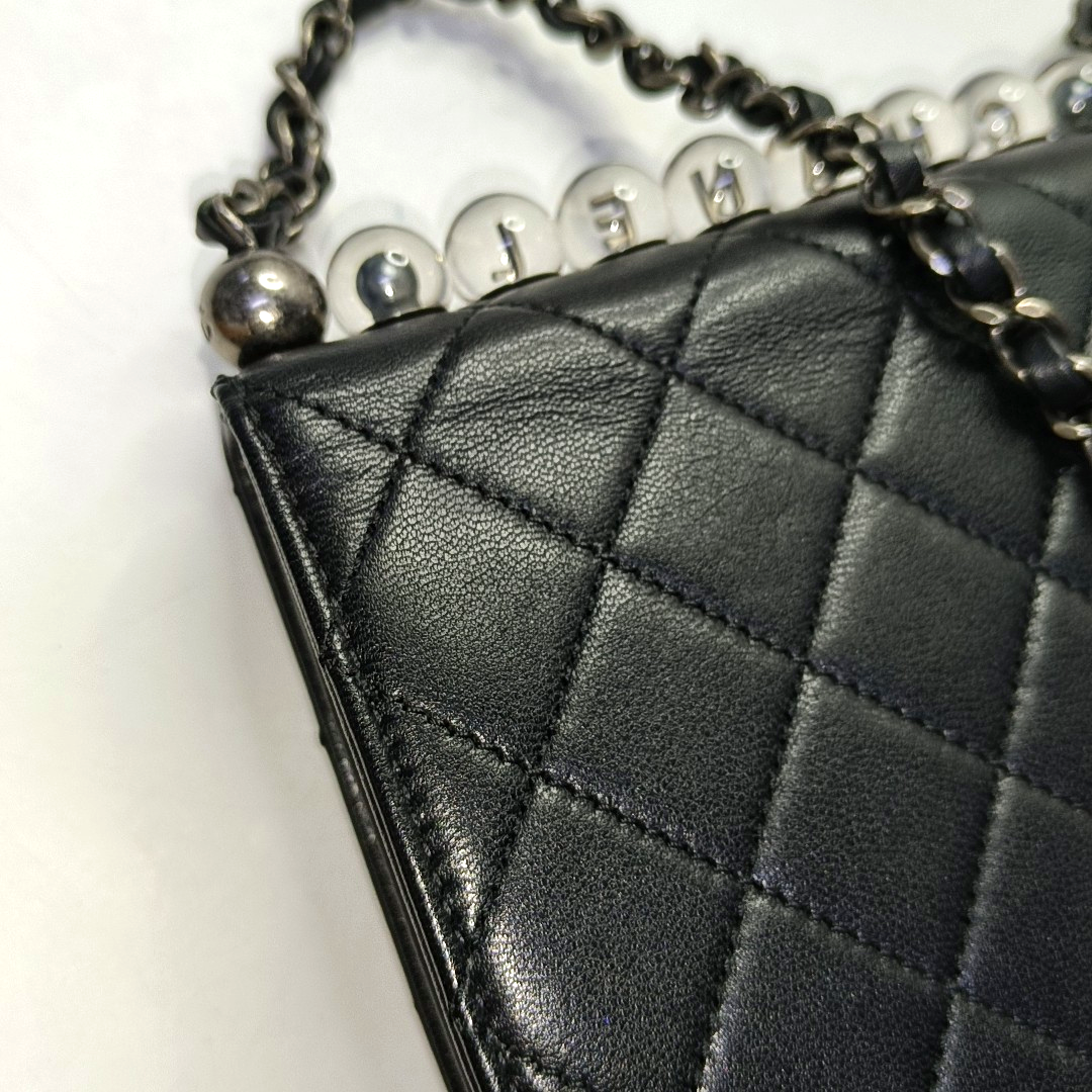 CHANEL CLASSIC VERTICAL PEARL Small Size Black Lamb Skin Quilted Crossbody Shoulder Bag Silver Hardware 29 Clasp-(SKU)-957700212