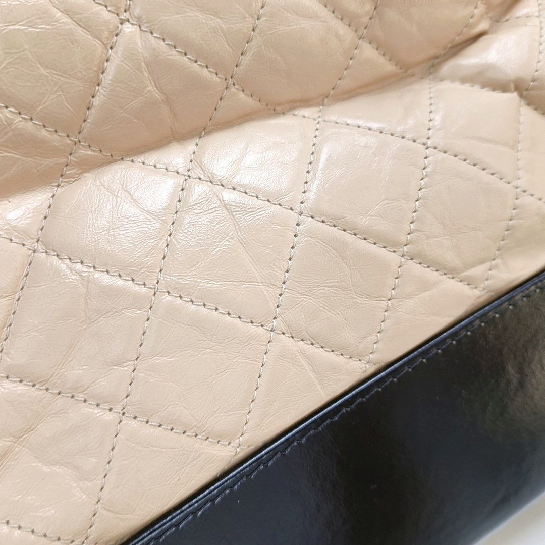 CHANEL GABRIELLE Medium Beige Quilted Leather Hobo Shoulder Bag Crossbody Bag with Detachable Strap-(SKU)-968972400
