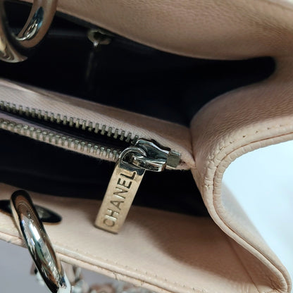 CHANEL CHANEL GST Large Pink Calfskin Quilted Lambskin Leather Chain Shoulder Bag Handbag Silver Hardware 17 Clasp-(SKU)-968770911