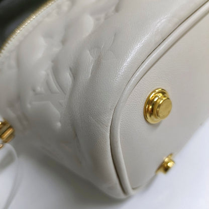 LOUIS VUITTON VANITY CHAIN POUCH Small White Monogrammed Lamb Leather Shoulder Bag with Detachable Strap-(SKU)-969880680