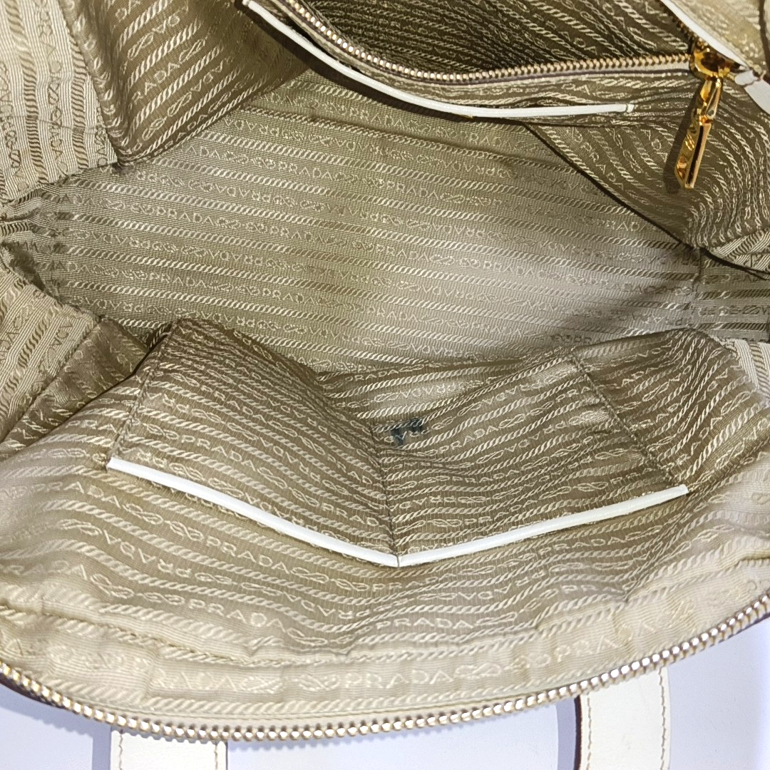 PRADA White Leather Monogrammed Tote Bag Golden hardware-(SKU)-960002423