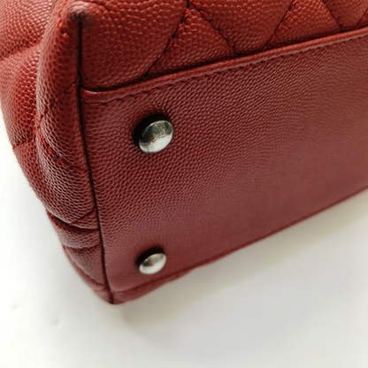 CHANEL COCO HANDLE Large size brick red grained leather quilted diamond pattern Coco Handle bag shoulder bag crossbody bag with silver hardware 23 opening and removable shoulder strap-(SKU)-952642584