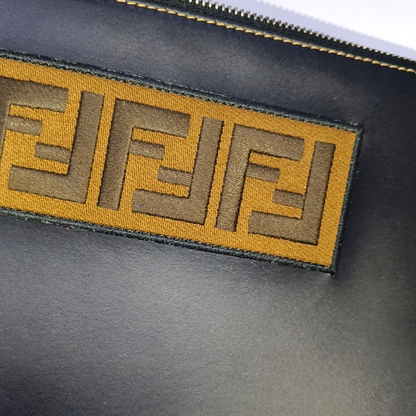 FENDI Black牛皮双F刺绣手拿包 Silver Hardware-(SKU)-941590561