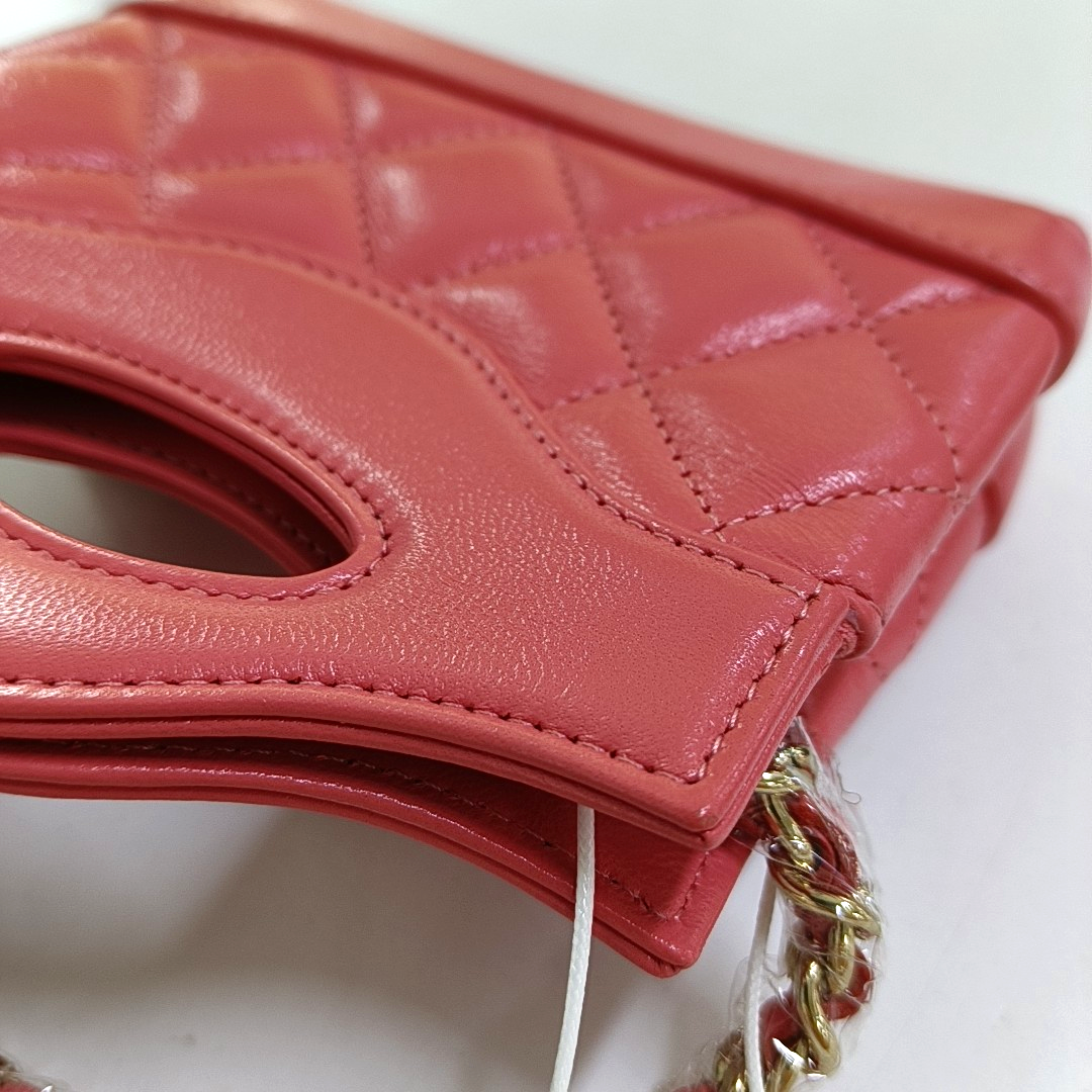 CHANEL CHANEL 31 Pink Lamb Skin Quilted Shoulder Bag with Detachable Strap, Gold Hardware-(SKU)-958910268