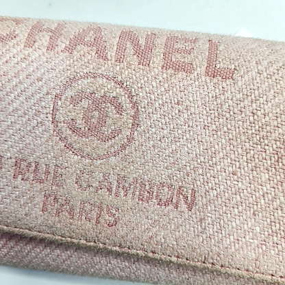 CHANEL DEAUVILLE Pink fabric wallet Silver Hardware 18nan-(SKU)-953641586