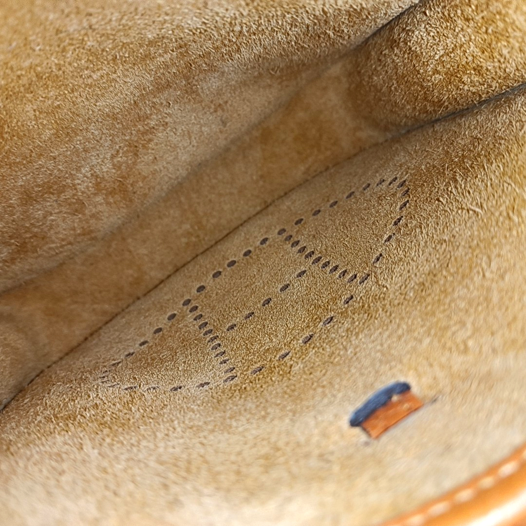 HERMÈS Evelyne TPM Flame Orange Clemence Leather Cutout Single Shoulder Bag Detachable Strap-(SKU)-964084074