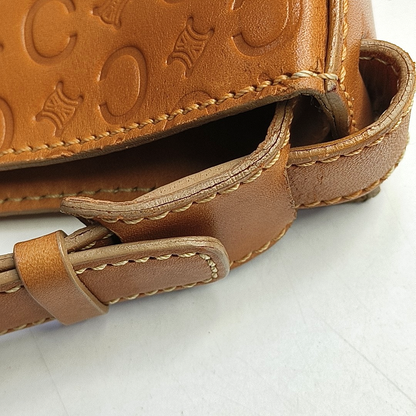 CELINE Caramel Cowhide Triumph Monogrammed Single Shoulder Bag Handbag Golden hardware-(SKU)-950054441