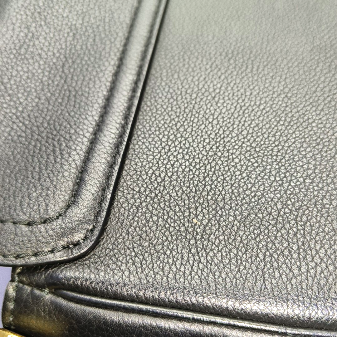 LOUIS VUITTON LOCKME TENDER Black Leather Shoulder Bag with Shoulder Strap, Gold Hardware, Removable Shoulder Strap-(SKU)-963366235