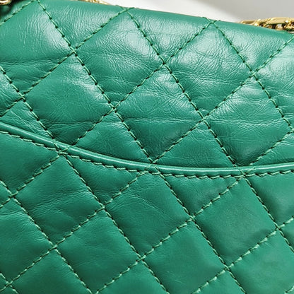 CHANEL 2.55 Mini Green Leather Quilted Chain Crossbody Shoulder Bag with Gold Hardware, 28 Clasps-(SKU)-971035161
