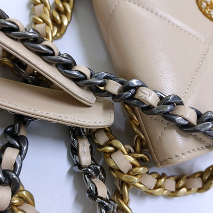 CHANEL CHANEL 19 WOC Beige Lamb Skin Quilted Stitched Crossbody Shoulder Bag Handbag Tote Bag Golden Silver Rhodium Hardware 31 Clasp-(SKU)-949178375