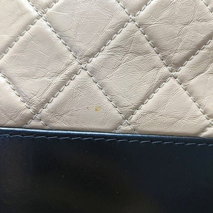 CHANEL GABRIELLE Medium Beige Quilted Leather Hobo Shoulder Bag Crossbody Bag with Detachable Strap-(SKU)-969446308