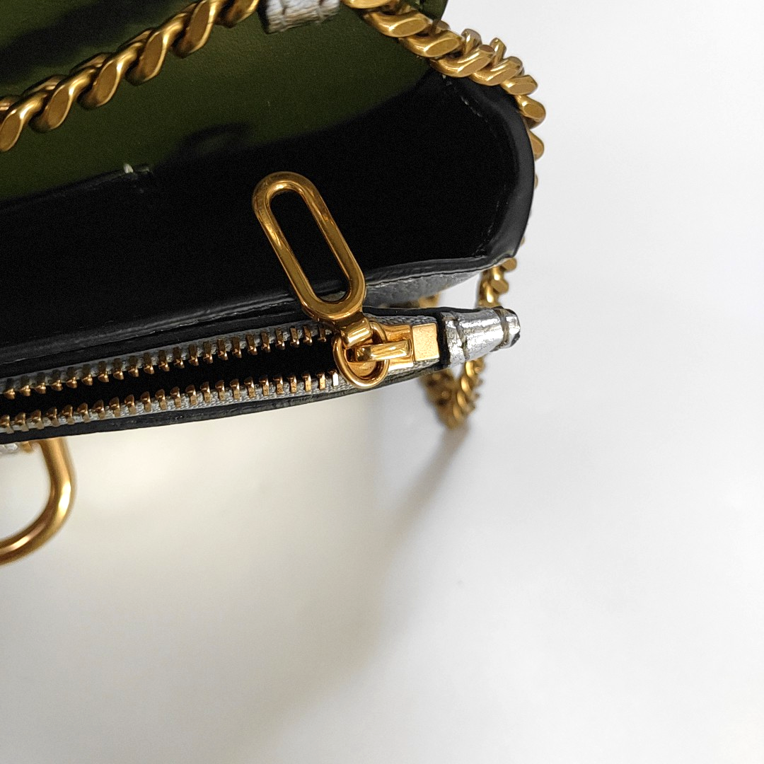 BURBERRY D-Ring Silver cowhide single shoulder bag crossbody bag Golden hardware-(SKU)-959201999